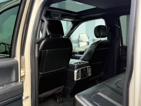 Used 2018 Ford F250 Platinum w/ Platinum Ultimate Package image 36