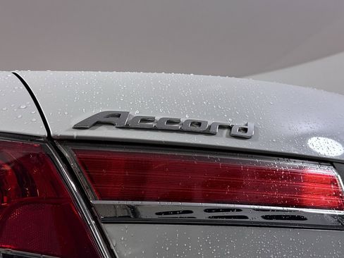 Used 2012 Honda Accord EX-L image 26
