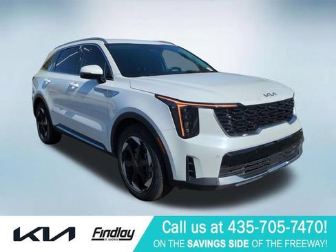 Used 2025 Kia Sorento EX AWD/4WD image 9