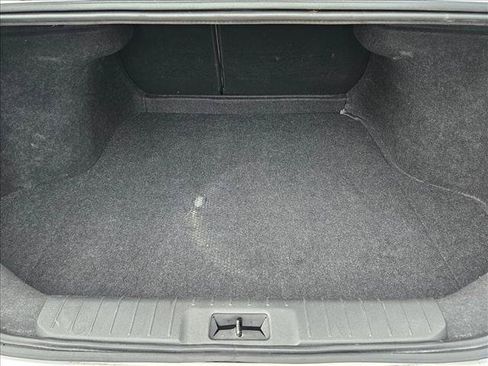 Used 2023 Nissan Sentra SV w/ SV Premium Package FWD image 6