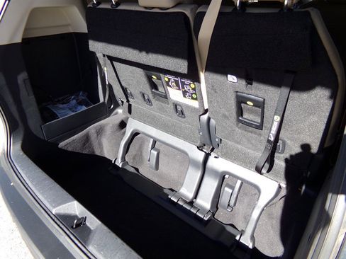 Used 2024 Toyota Sienna XLE image 67