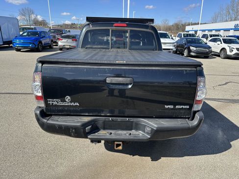 Used 2009 Toyota Tacoma DBL CAB 4WD AT image 4