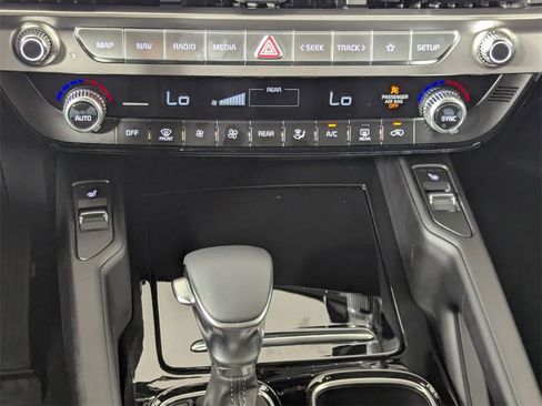 New 2025 Kia Telluride S image 20