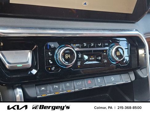 Used 2025 GMC Sierra 1500 Denali Ultimate w/ LPO, Utility Wall Package AWD/4WD image 19