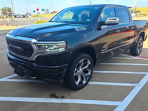 Used 2019 RAM 1500 Limited RWD image 2