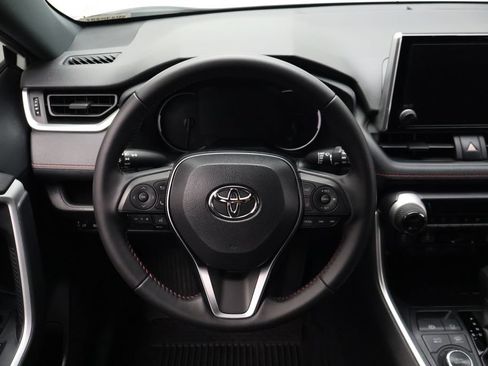 Certified 2025 Toyota RAV4 SE AWD/4WD image 23