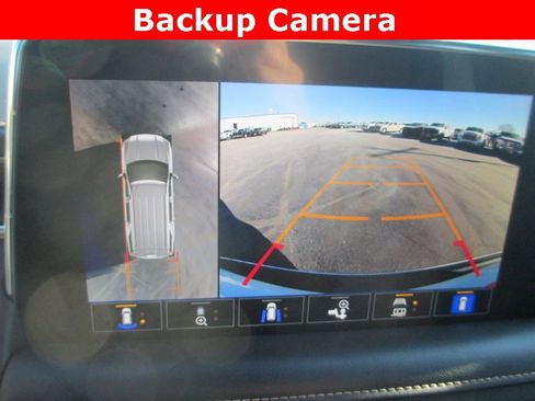 Certified 2021 GMC Yukon XL AT4 w/ Rear Media and Nav Package image 16