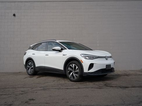 Used 2023 Volkswagen ID.4 Pro image 9