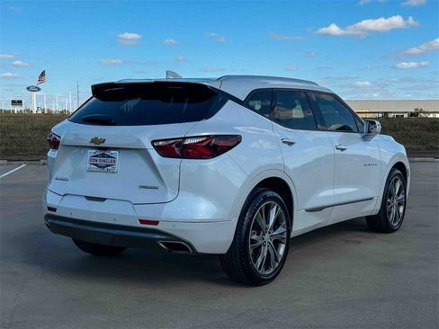 Used 2020 Chevrolet Blazer Premier w/ Driver Confidence II Package image 3