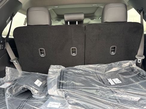 New 2026 Hyundai Palisade Limited image 32