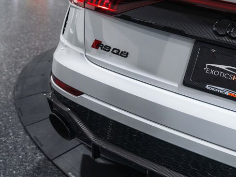 Used 2022 Audi RS Q8 w/ Carbon Optic Package AWD/4WD image 9