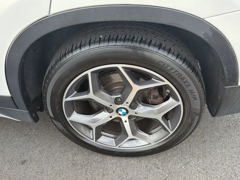 Used 2018 BMW X1 xDrive28i AWD/4WD image 29