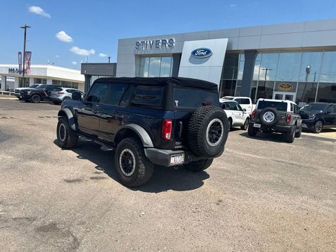 Used 2021 Ford Bronco 4-Door w/ Sasquatch Package AWD/4WD image 11