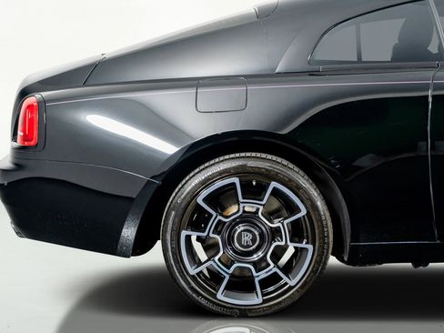 Used 2020 Rolls-Royce Wraith RWD image 8