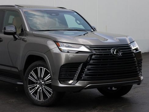 New 2026 Lexus LX 700h Luxury w/ Appearance Package AWD/4WD image 2