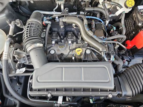 Used 2025 Ford Bronco Sport Outer Banks AWD/4WD image 18