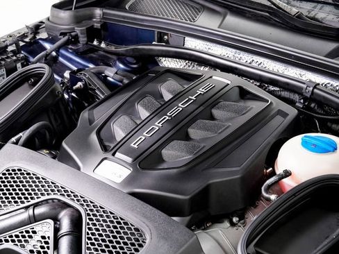 Used 2018 Porsche Macan S image 29