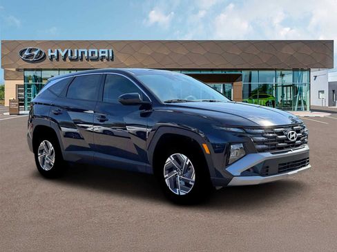 New 2026 Hyundai Tucson Blue SE AWD/4WD image 10