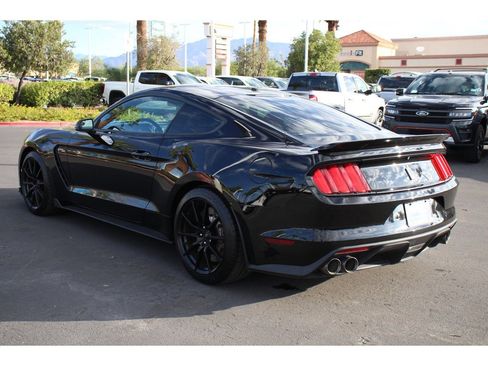 Used 2017 Ford Mustang Shelby GT350 image 28