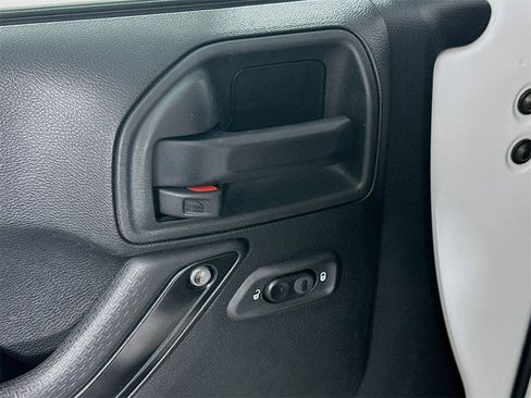 Used 2018 Jeep Wrangler Unlimited Rubicon image 24