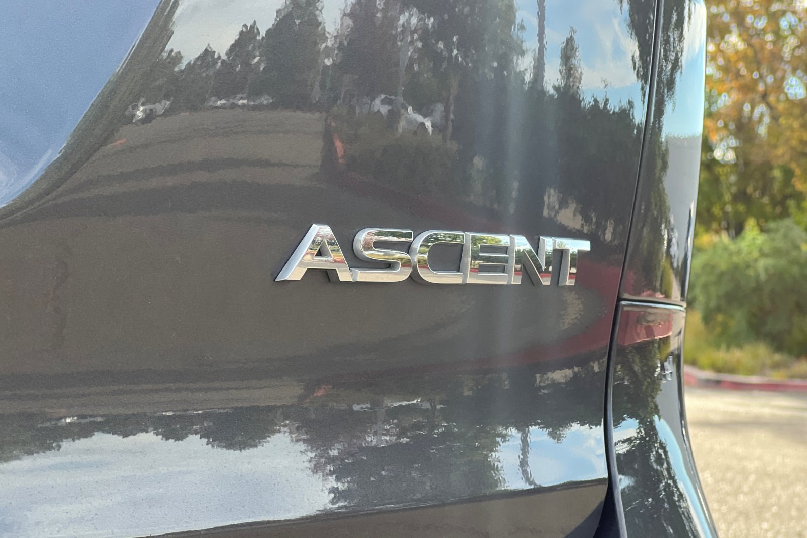 Used 2024 Subaru Ascent Premium w/ Convenience Package AWD/4WD image 49