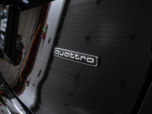New 2026 Audi Q3 quattro 2.0T AWD/4WD image 21