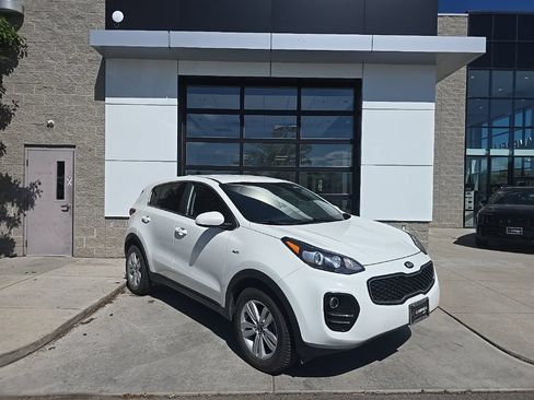 Used 2017 Kia Sportage LX AWD/4WD image 1
