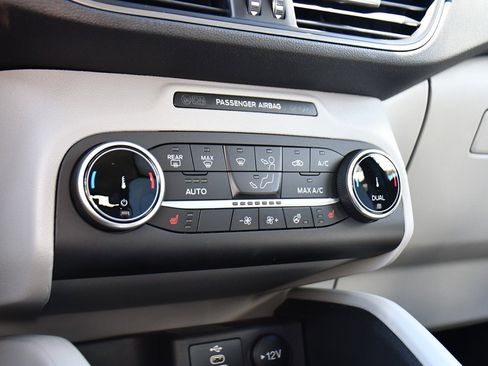 Used 2026 Ford Escape Active w/ Cold Weather Package image 28