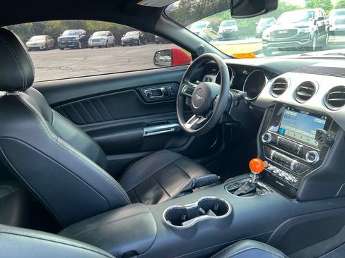 Used 2016 Ford Mustang GT Premium w/ Enhanced Security Package RWD image 10