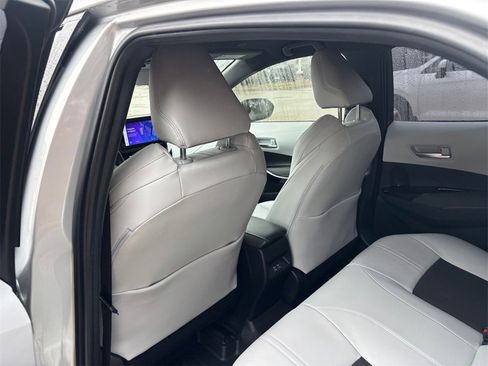 Certified 2024 Toyota Corolla XSE image 28