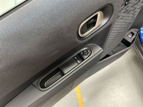 New 2026 MINI Cooper 2-Door Hardtop FWD image 19