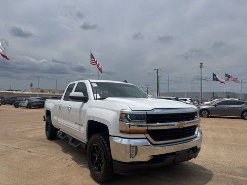 Used 2017 Chevrolet Silverado 1500 LT w/ All Star Edition AWD/4WD image 1