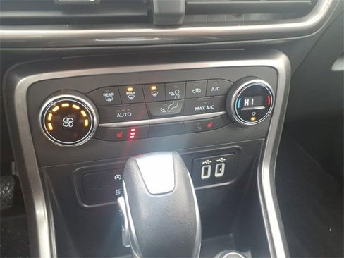 Certified 2022 Ford EcoSport SE w/ SE Convenience Package image 20