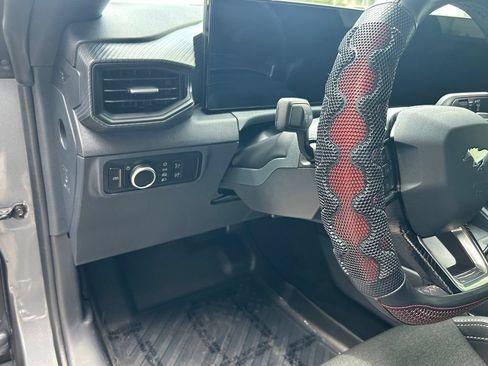 Used 2025 Ford Mustang GT RWD image 16