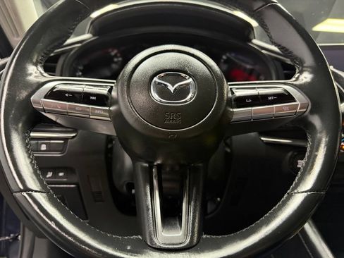 Used 2023 MAZDA MAZDA3 s FWD image 22