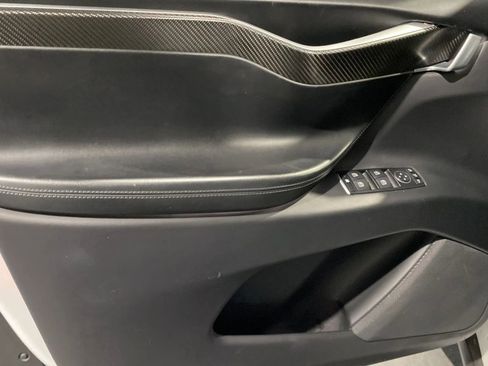 Used 2016 Tesla Model X 75D image 12