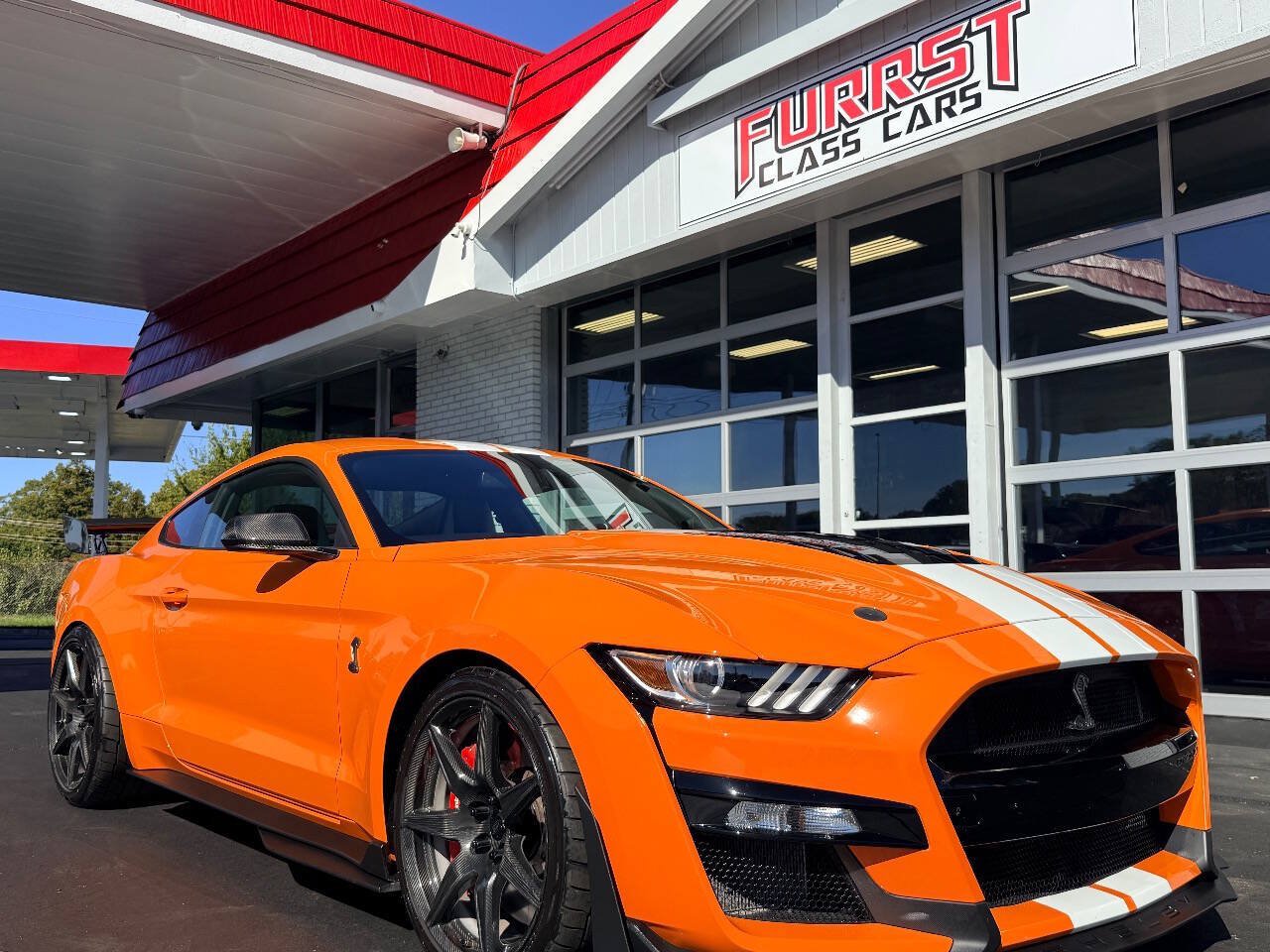 Used 2020 Ford Mustang Shelby GT500 w/ Carbon Fiber Track Pack RWD image 13