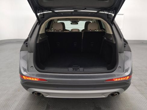 Used 2022 Lincoln Corsair FWD w/ Equipment Group 101A image 29