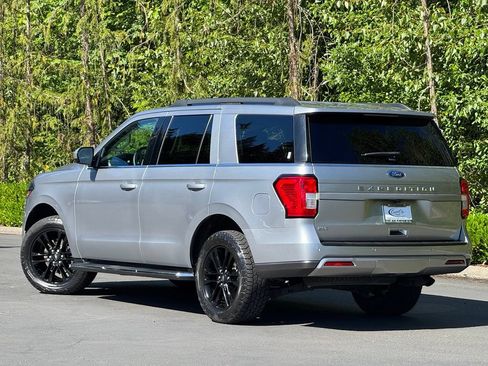 Used 2022 Ford Expedition XLT AWD/4WD image 6