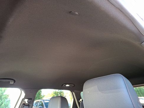 Used 2023 Chevrolet Blazer RS w/ Enhanced Convenience Package image 21