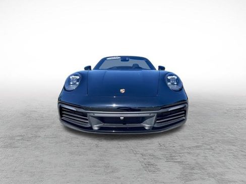 Used 2021 Porsche 911 Carrera RWD image 2
