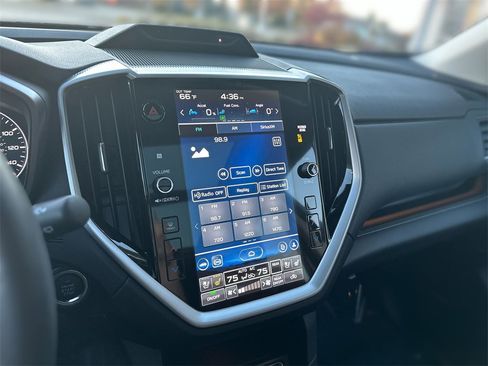 Used 2024 Subaru Ascent Touring image 13