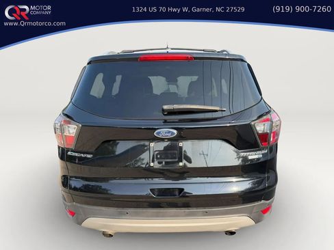 Used 2017 Ford Escape Titanium AWD/4WD image 4