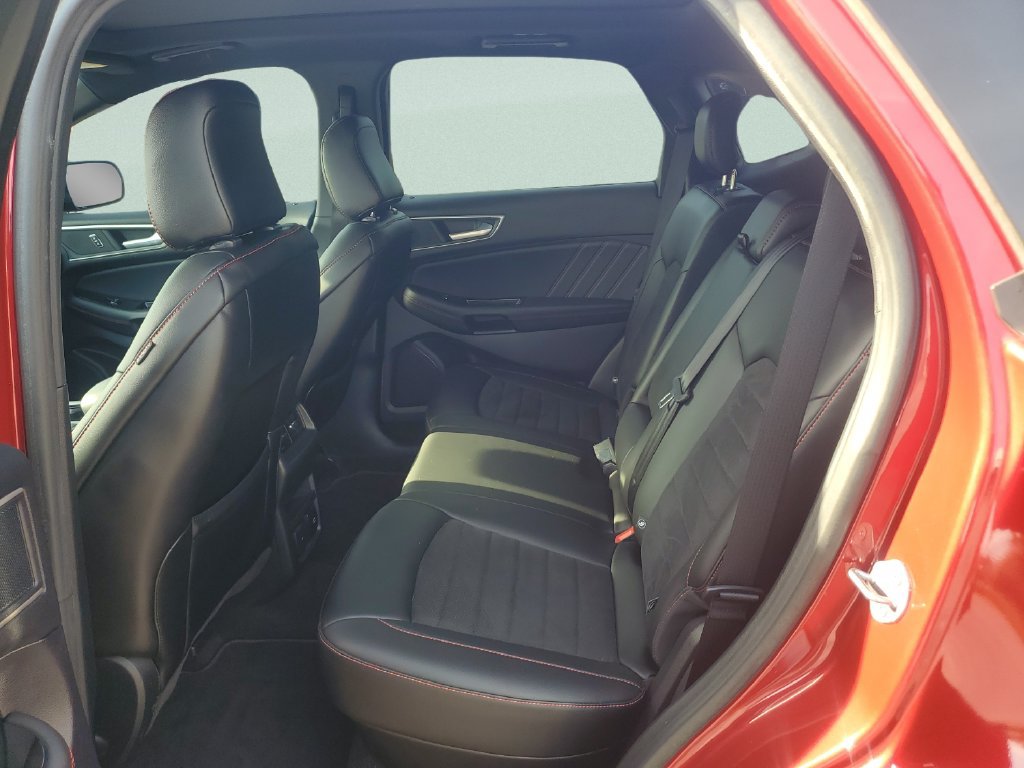 Used 2020 Ford Edge ST-Line FWD image 9