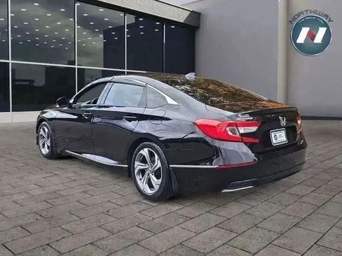 Used 2018 Honda Accord EX image 3