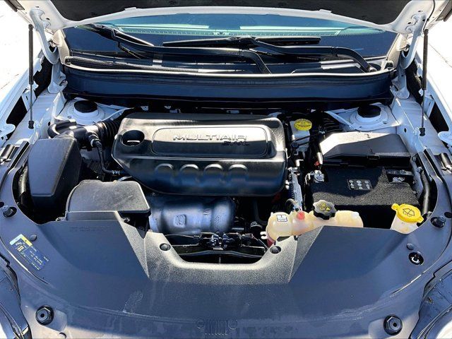 Used 2020 Jeep Cherokee Limited FWD image 11