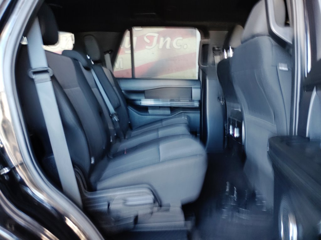 Used 2020 Ford Expedition XL AWD/4WD image 16
