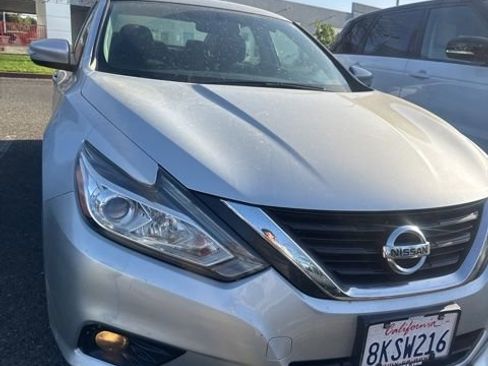 Used 2017 Nissan Altima 2.5 SL image 14
