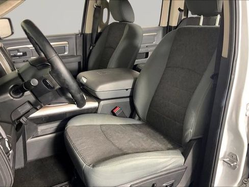 Used 2017 RAM 1500 Big Horn AWD/4WD image 19