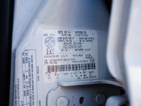 Used 2011 Ford F350 XLT w/ Advanced Security Group image 29